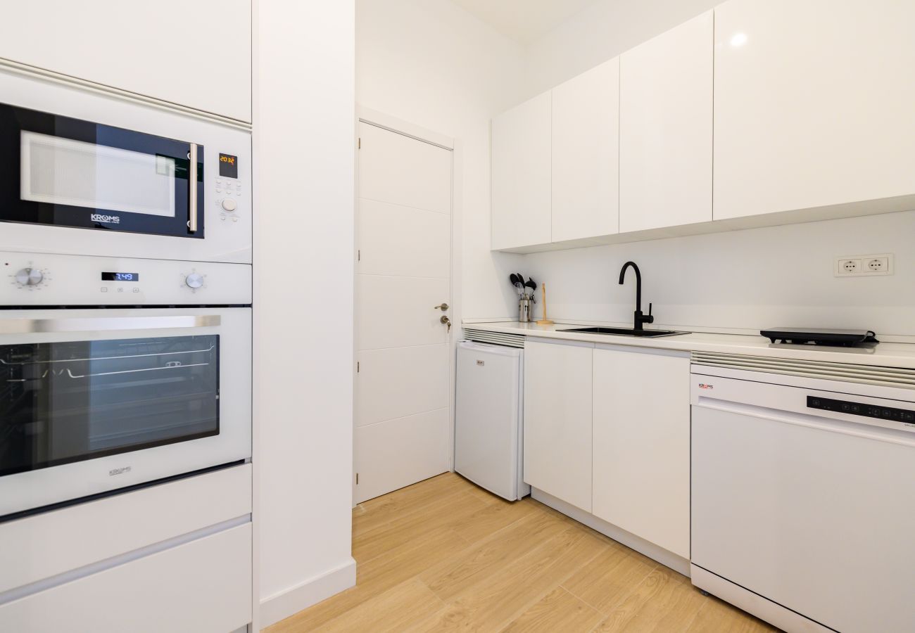 Appartement à Madrid - M (SDB1L2) Piso 1 dormitorio en Tetuán, Madrid