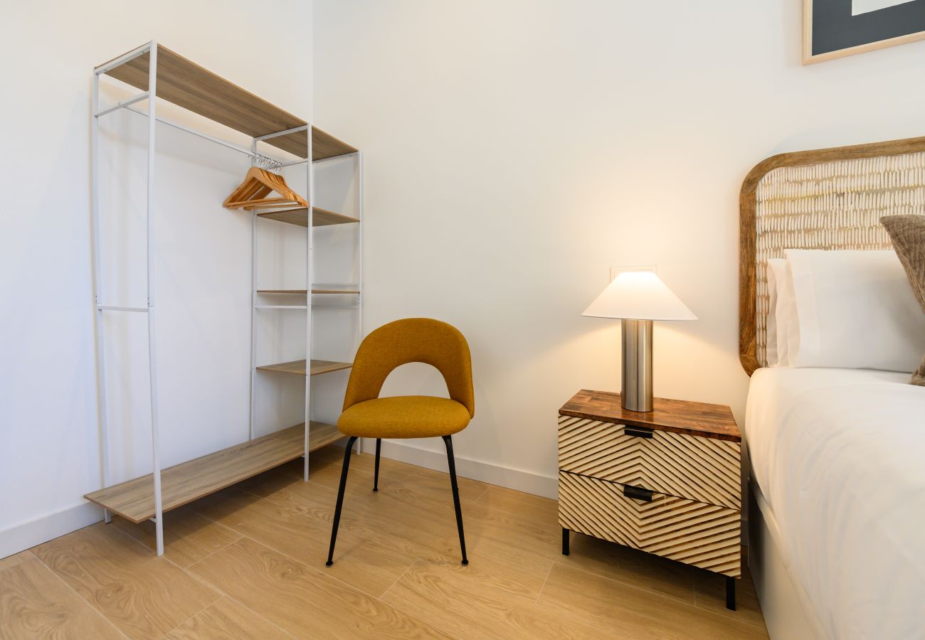 Appartement à Madrid - M (SDB1L3) Piso 1 dormitorio en Tetuán, Madrid