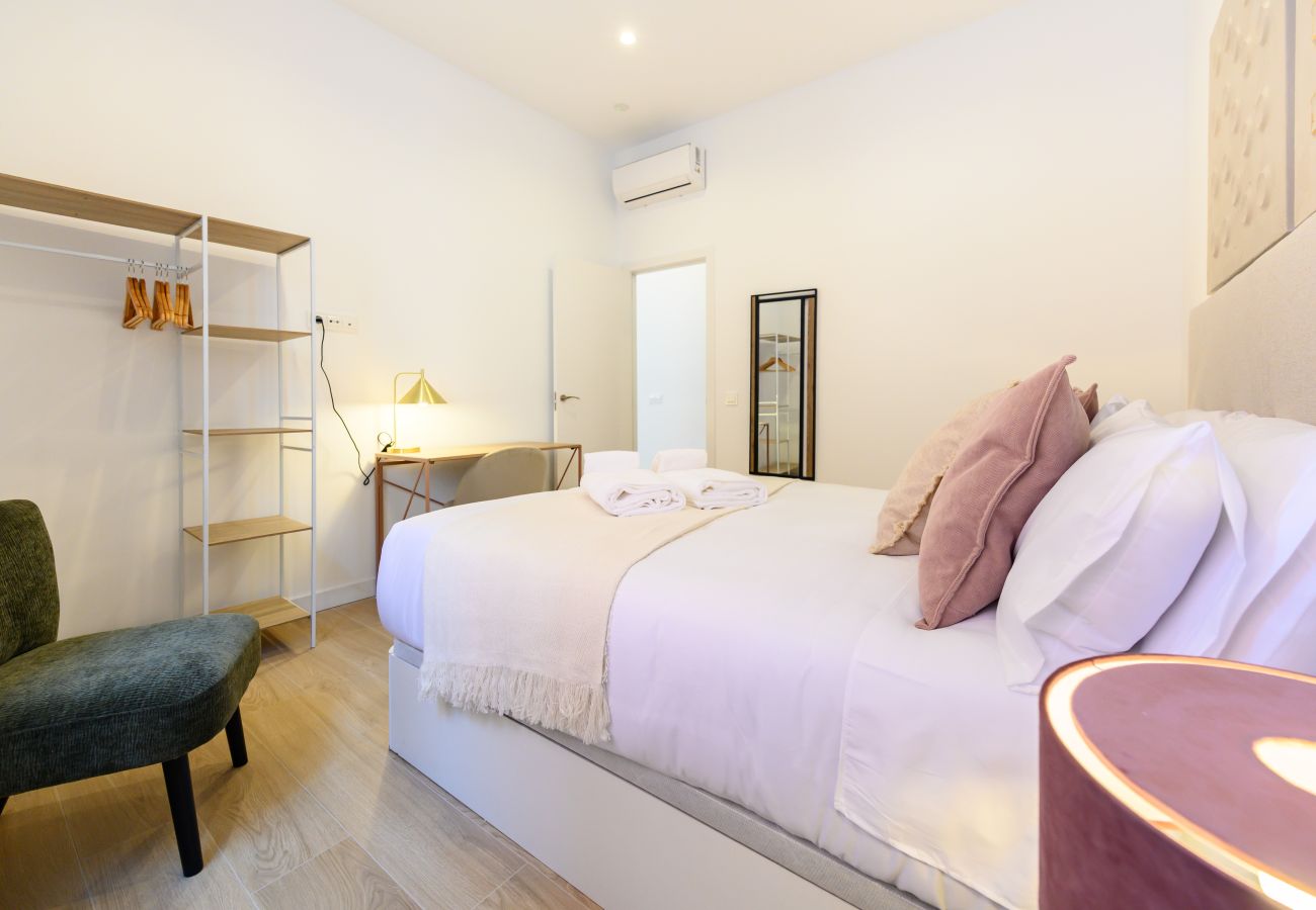 Appartement à Madrid - M (SDB1L4) Piso 1 dormitorio en Tetuán, Madrid