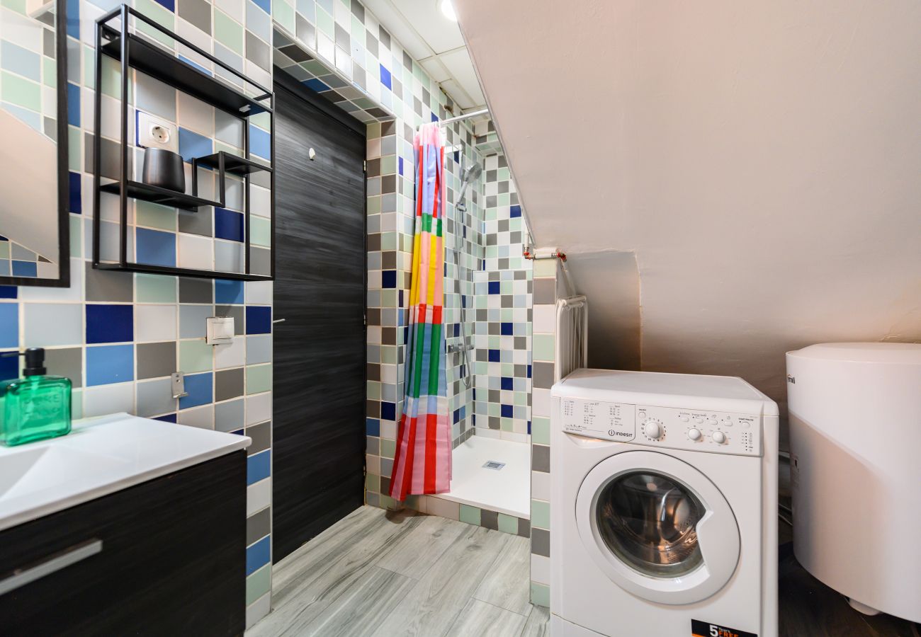 Appartement à Madrid - M (CAÑ220A) Piso de 2 dormitorios en Tetuán