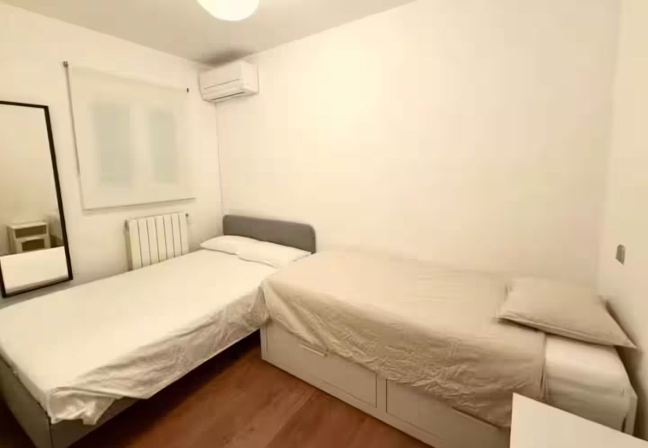 Appartement à Madrid - M (DLC132I) Piso 2 dormitorios en el Centro de Mad