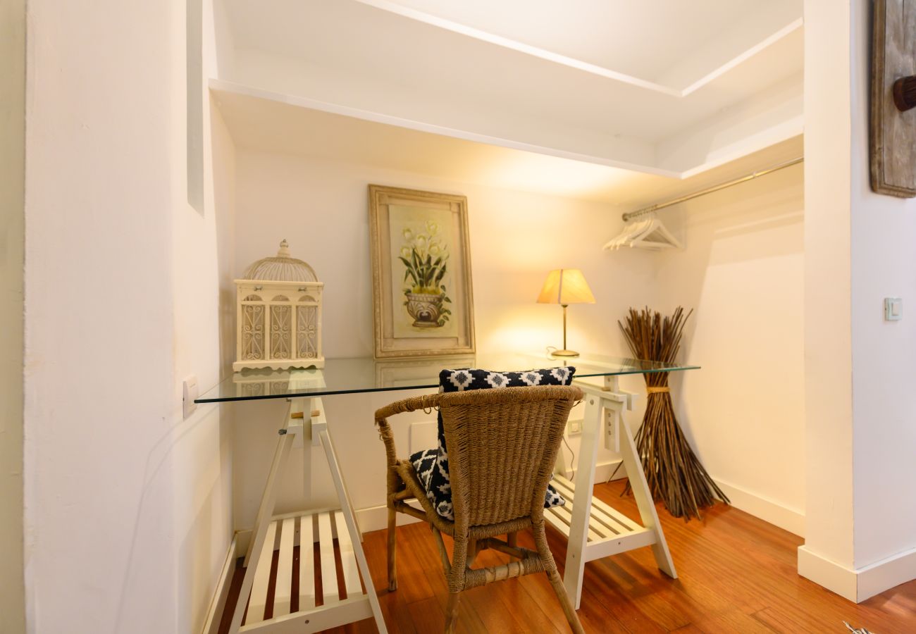 Appartement à Madrid - M (ACU20) Amplio Dúplex en el Centro de Madrid