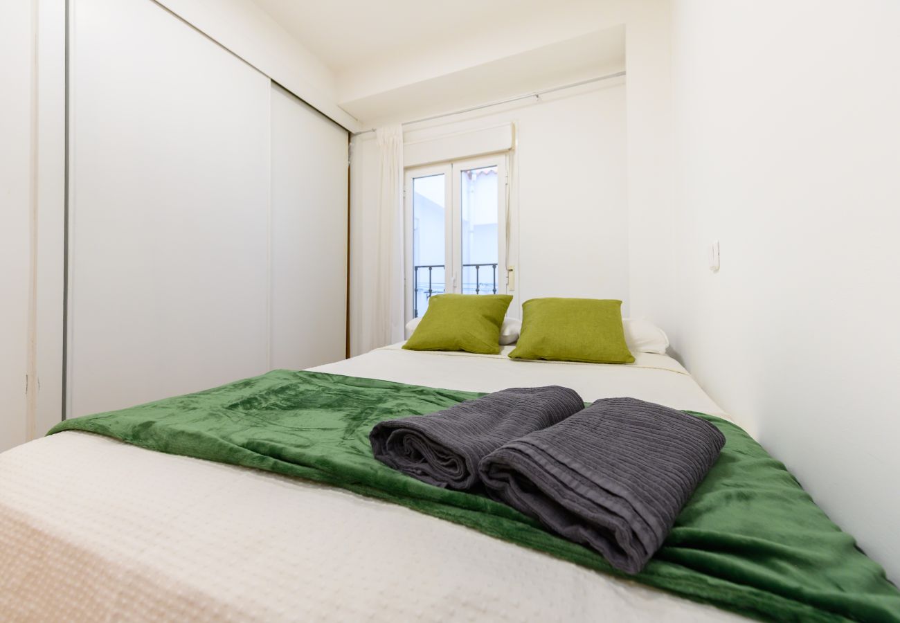 Appartement à Madrid - M (PRA100C) Piso 2 dormitorios y 2 baños en el cen