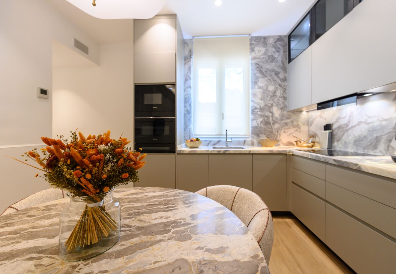 Appartement à Madrid - M (HER1080C) Piso de 2 dormitorios en el barrio d