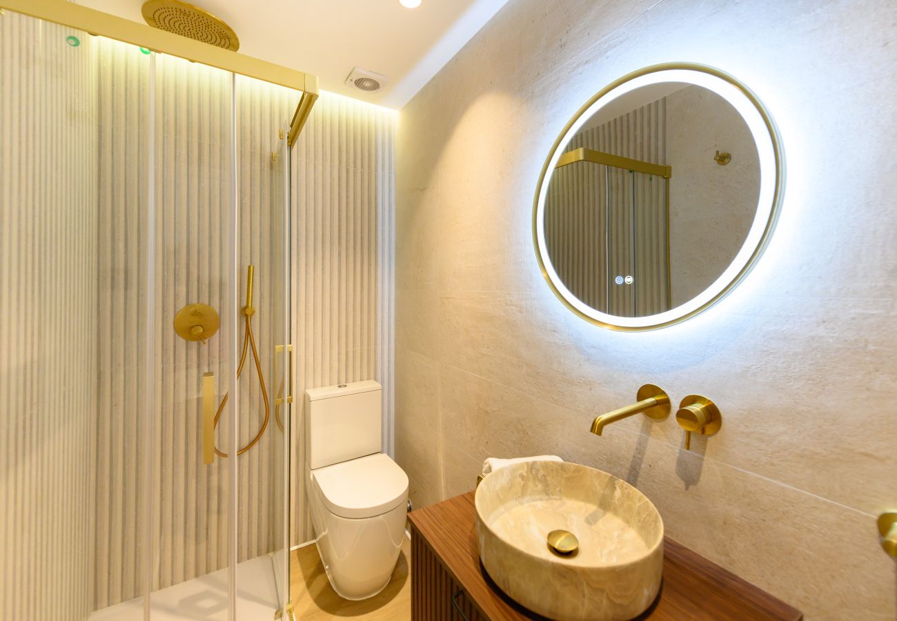 Appartement à Madrid - M (HER1080C) Piso de 2 dormitorios en el barrio d