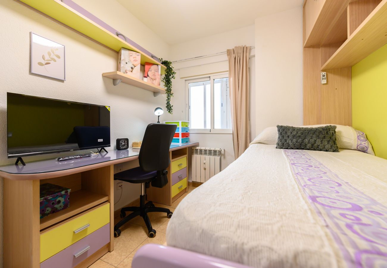 Appartement à Madrid - M (PAL202B) Piso de 4 dormitorios en Villaverde