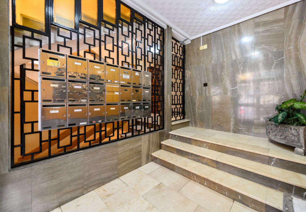 Appartement à Madrid - M (PAL202B) Piso de 4 dormitorios en Villaverde