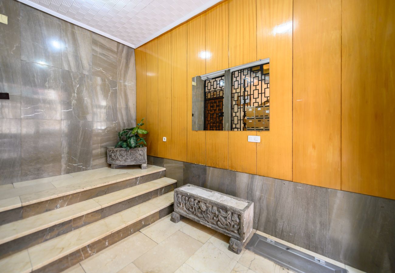 Appartement à Madrid - M (PAL202B) Piso de 4 dormitorios en Villaverde