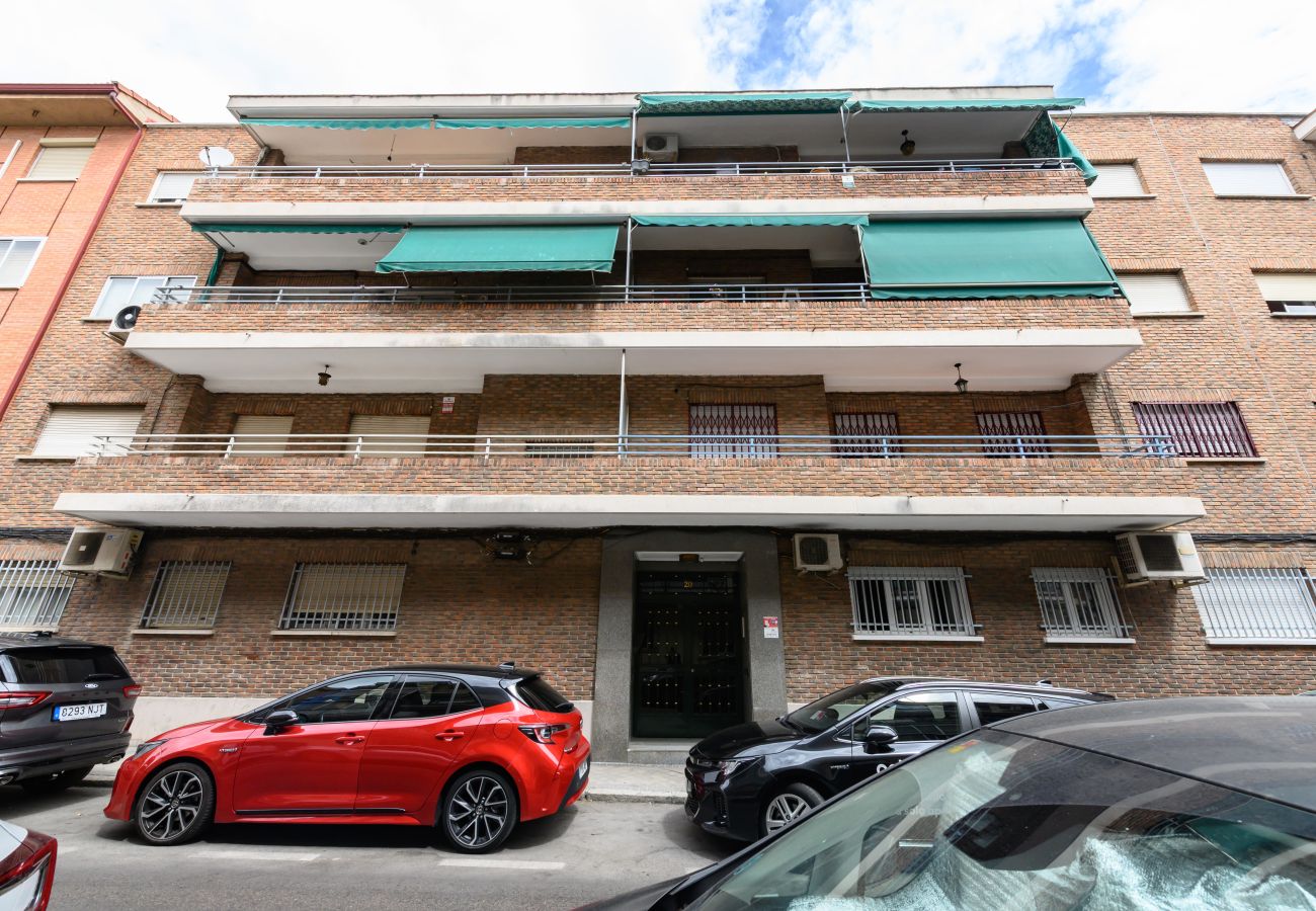 Appartement à Madrid - M (PAL202B) Piso de 4 dormitorios en Villaverde