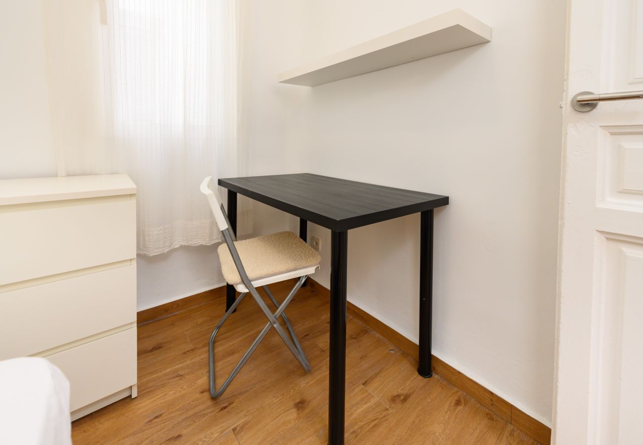 Appartement à Madrid - M (MGU272D) Piso 2 dormitorios en Chamberí