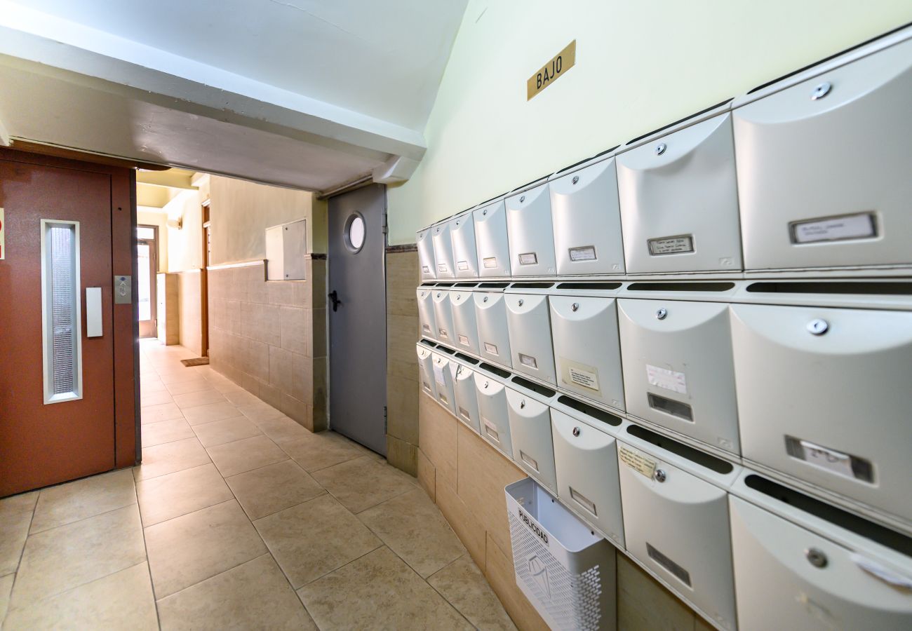 Appartement à Madrid - M (MGU272D) Piso 2 dormitorios en Chamberí