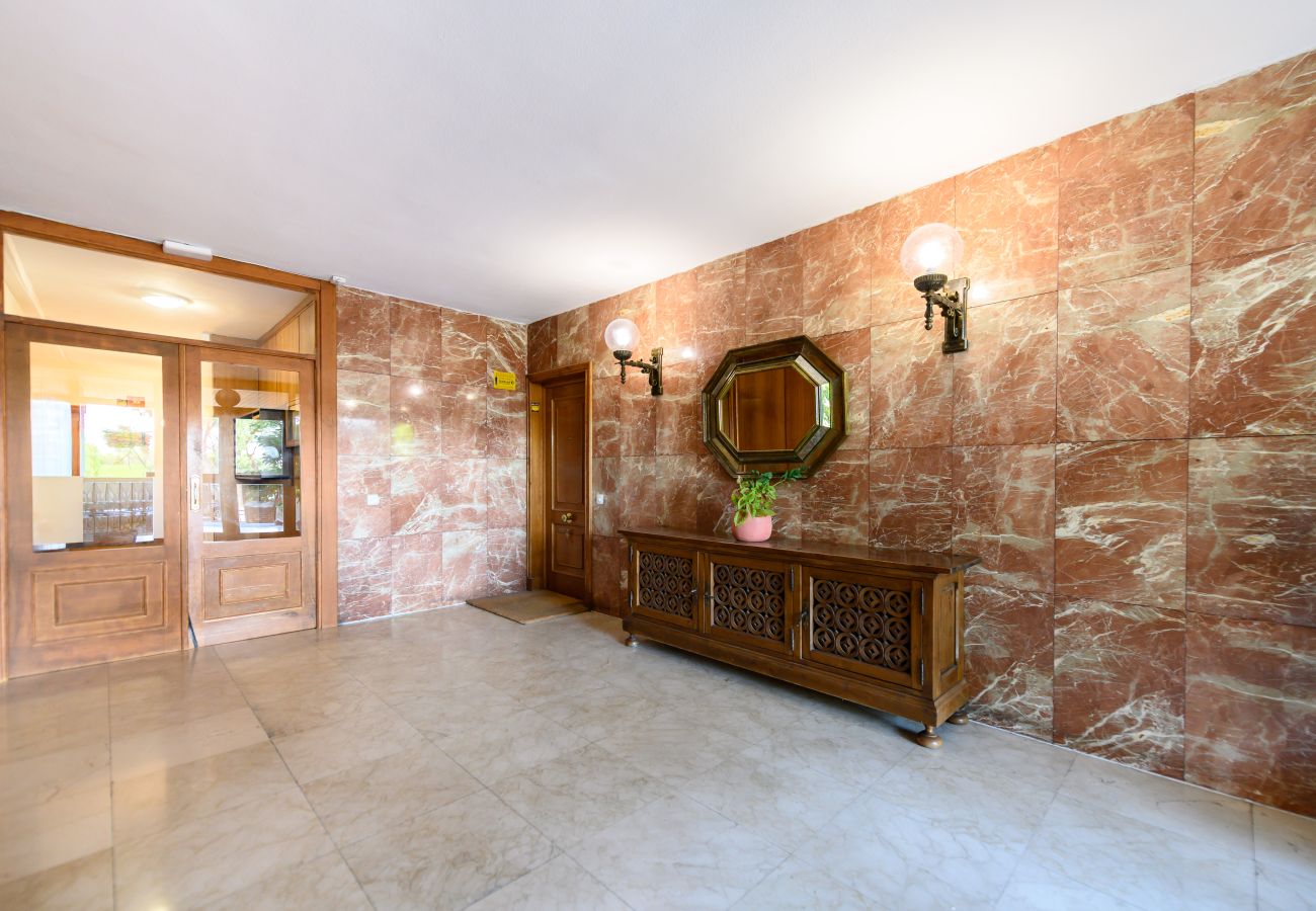 Appartement à Madrid - M (PIR312ºD) Piso 5 dormitorios, 2 baños en Moncl