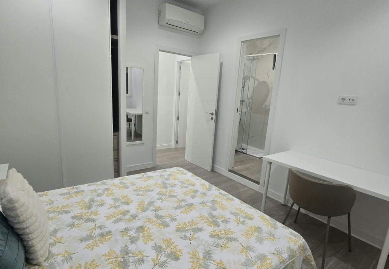 Appartement à Madrid - M (ALC124) Piso de 3 dormitorios en Goya