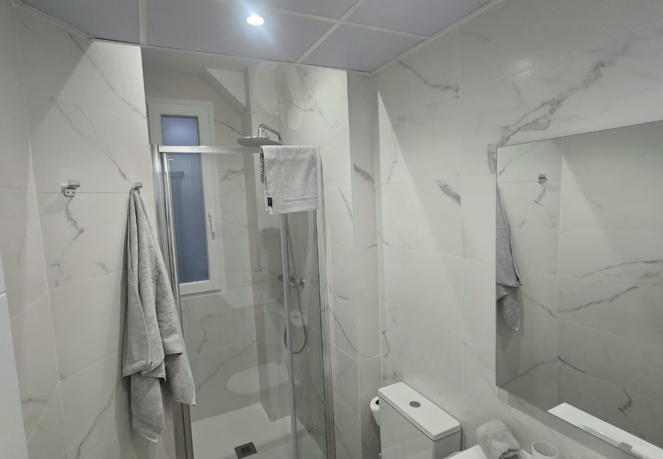 Appartement à Madrid - M (ALC124) Piso de 3 dormitorios en Goya