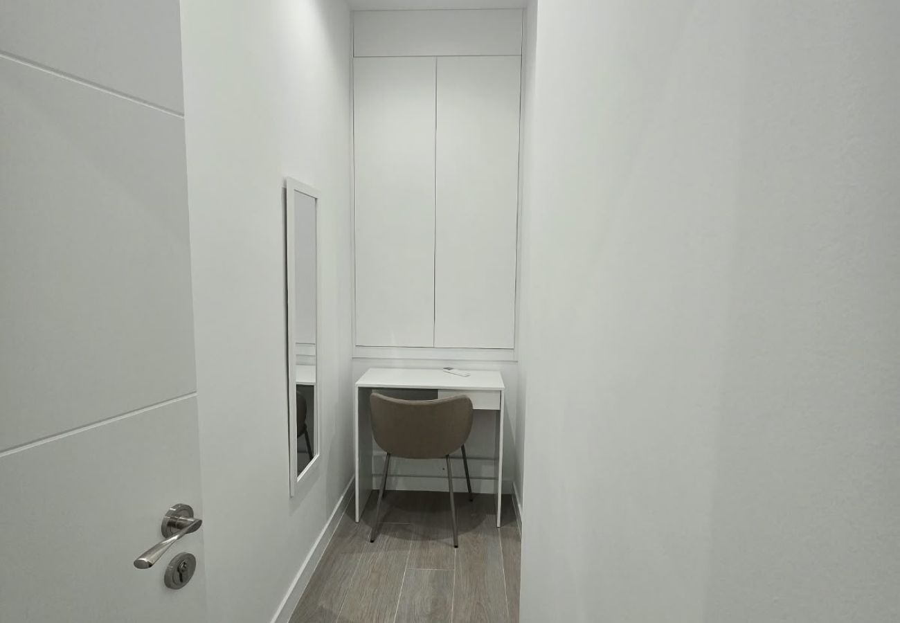 Appartement à Madrid - M (ALC124) Piso de 3 dormitorios en Goya