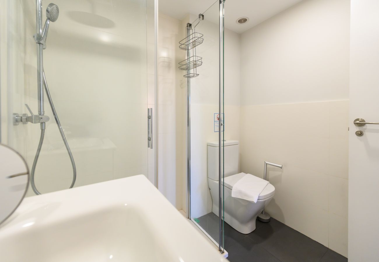 Appartement à Madrid - M (ASO941B) Piso 3 dormitorios y 2 baños en Ciudad