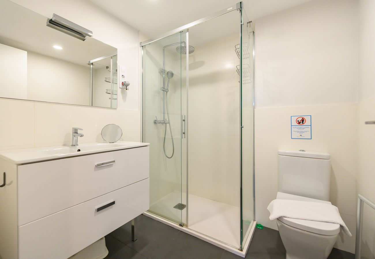 Appartement à Madrid - M (ASO941B) Piso 3 dormitorios y 2 baños en Ciudad