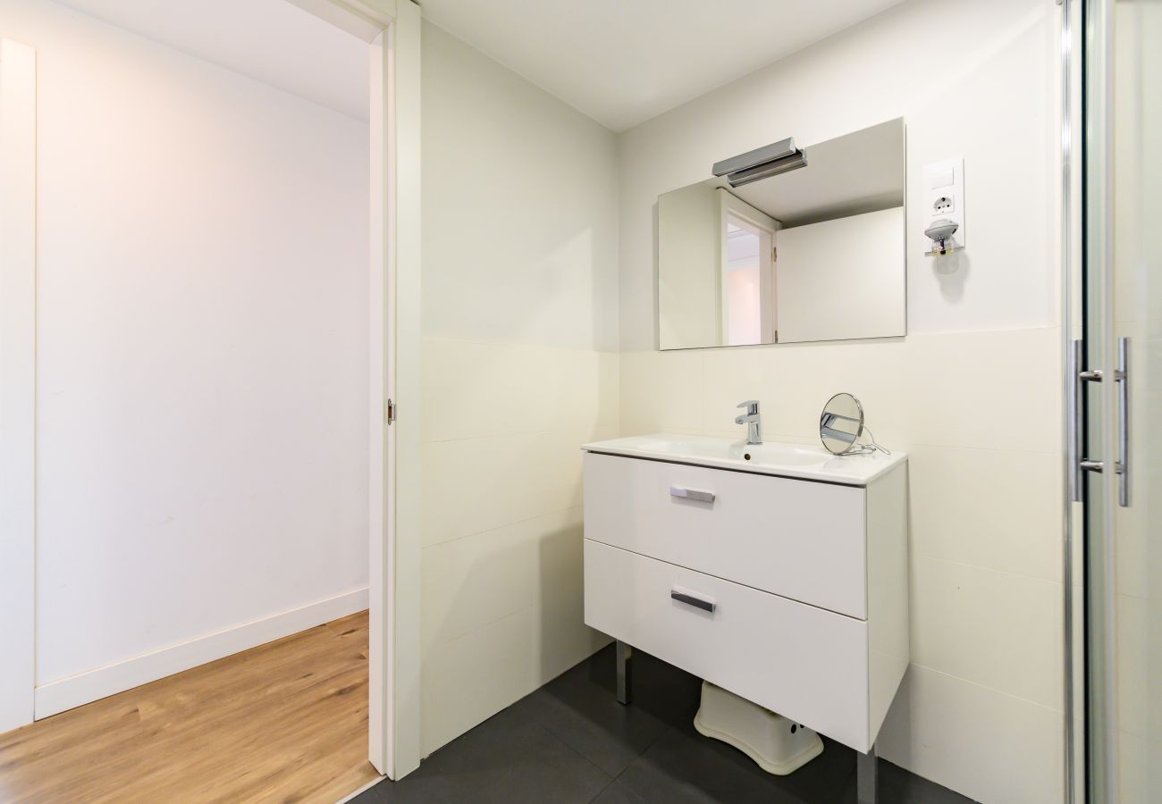 Appartement à Madrid - M (ASO941B) Piso 3 dormitorios y 2 baños en Ciudad
